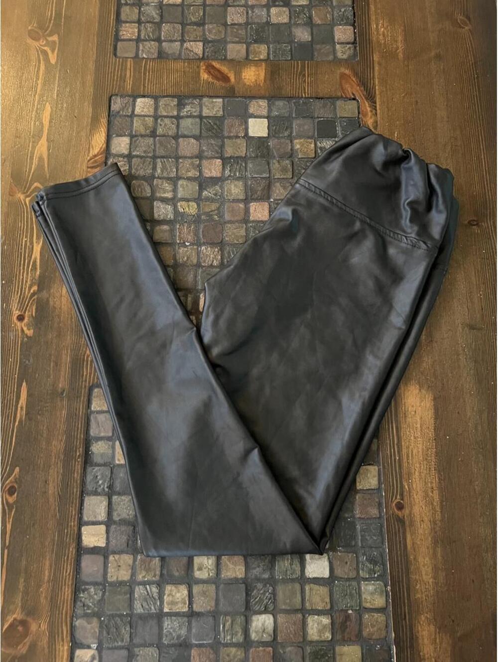 Revamped Y2K Indie Sleaze Low Rise Faux Leather Leggings NWT Size XS 🖤